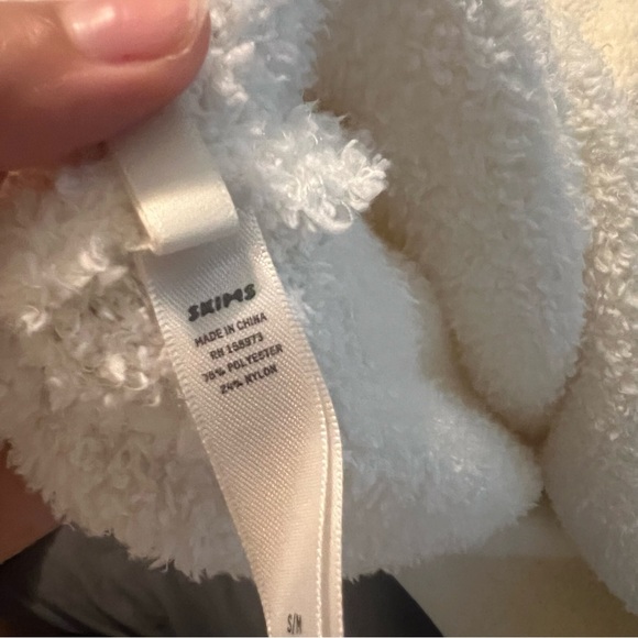 Skims Cozy Sherpa Snap Pullover Cream - Picture 9 of 9